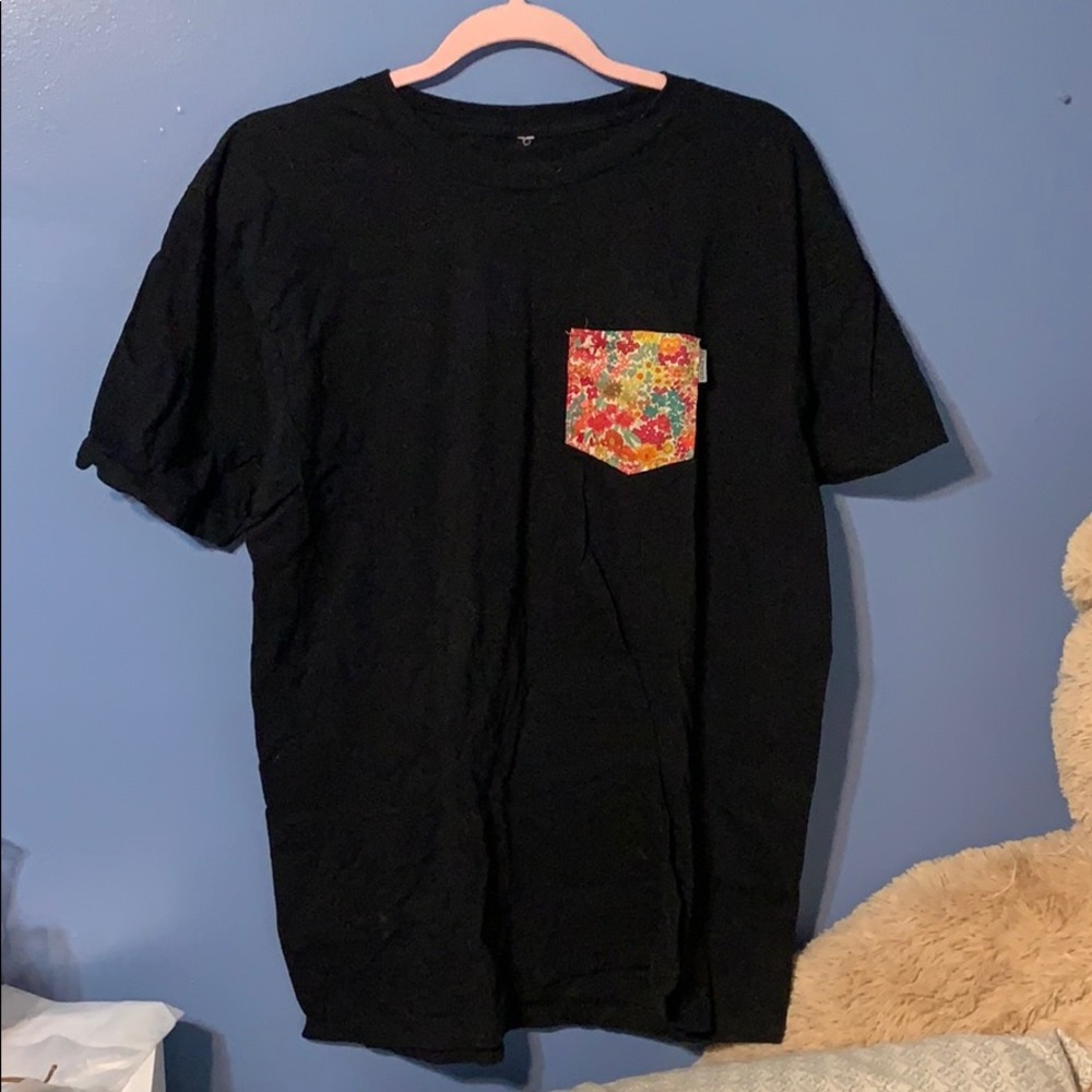 Serengetee tee shirt